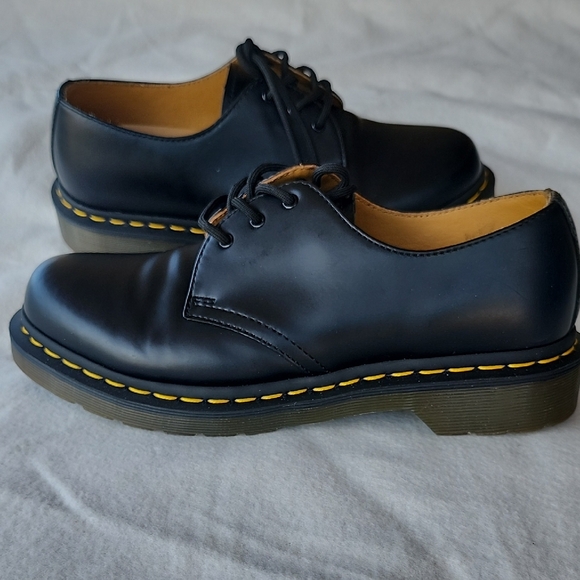 Dr. Martens 1461 Black Oxfords - Picture 4 of 16